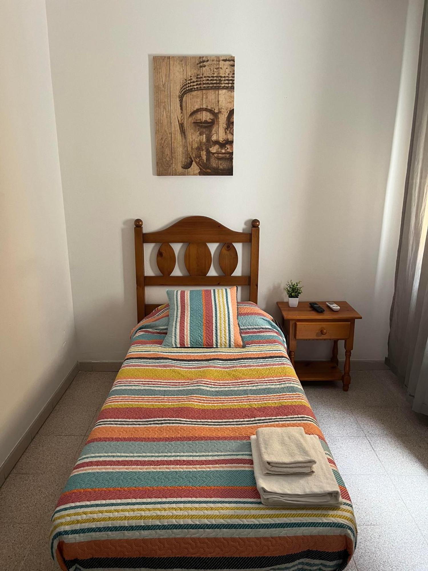 Hostal La Masia Manresa Buitenkant foto